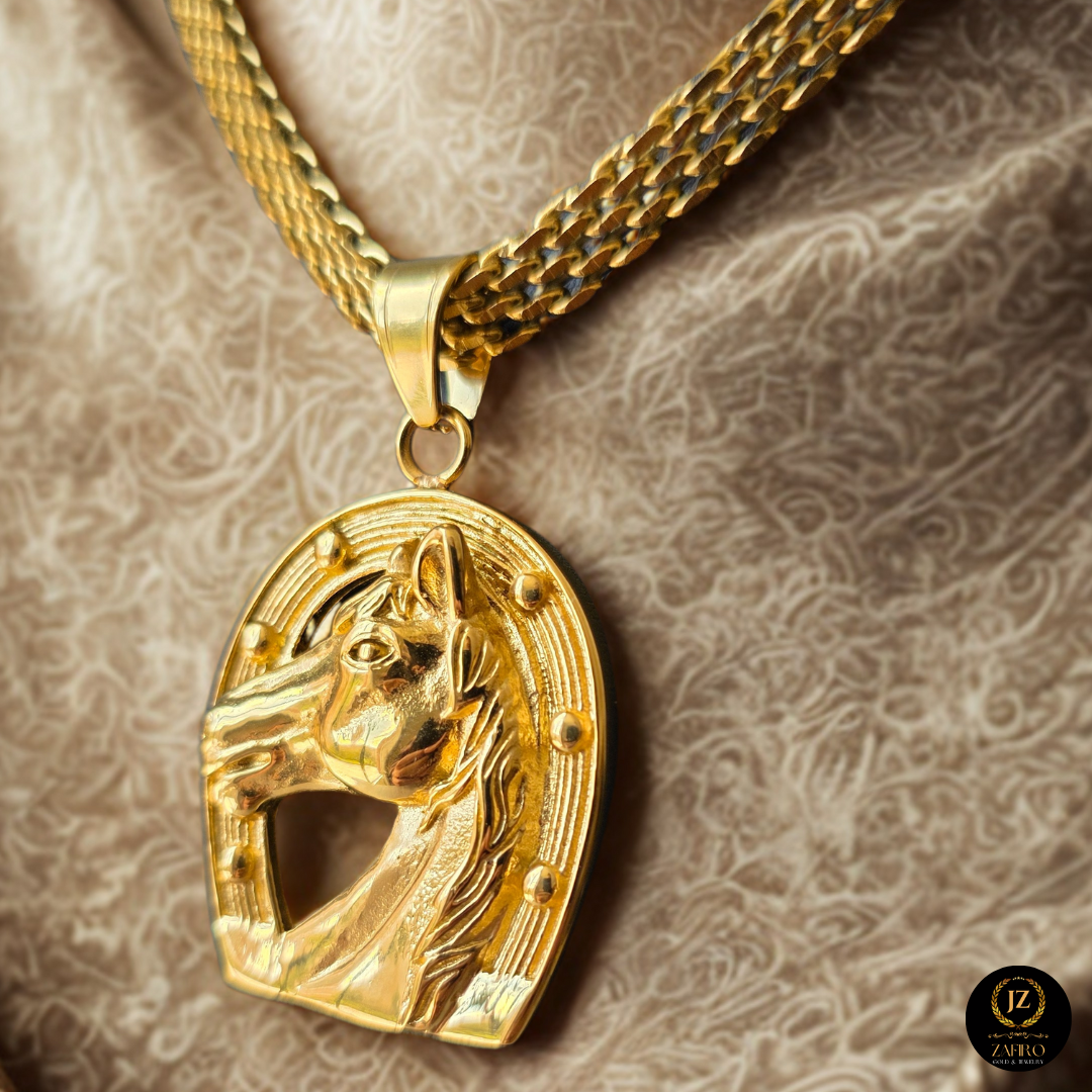 Cadena Chinesca con Caballo y Pulsera