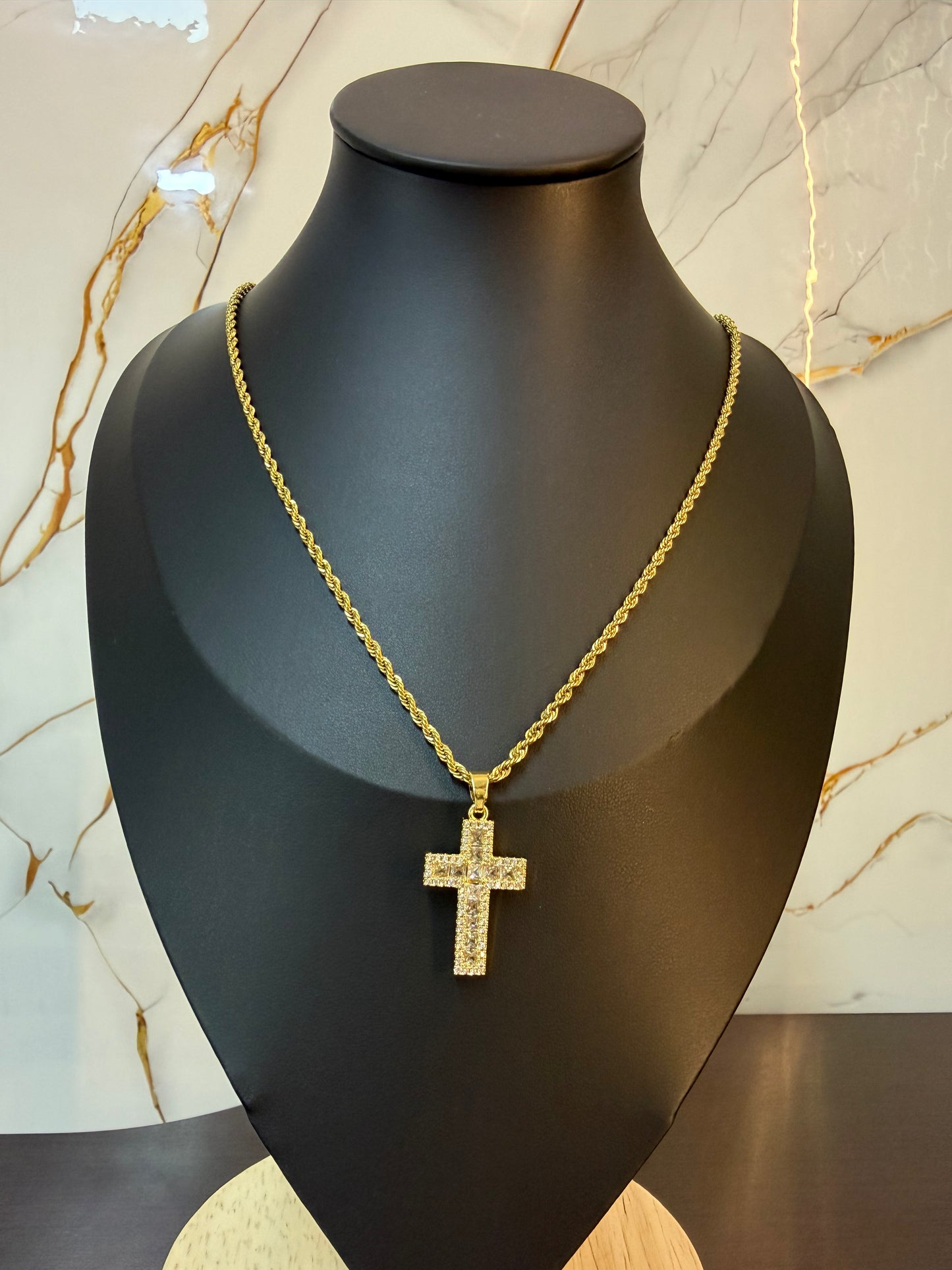 Cadena Laso + Cristo Circones