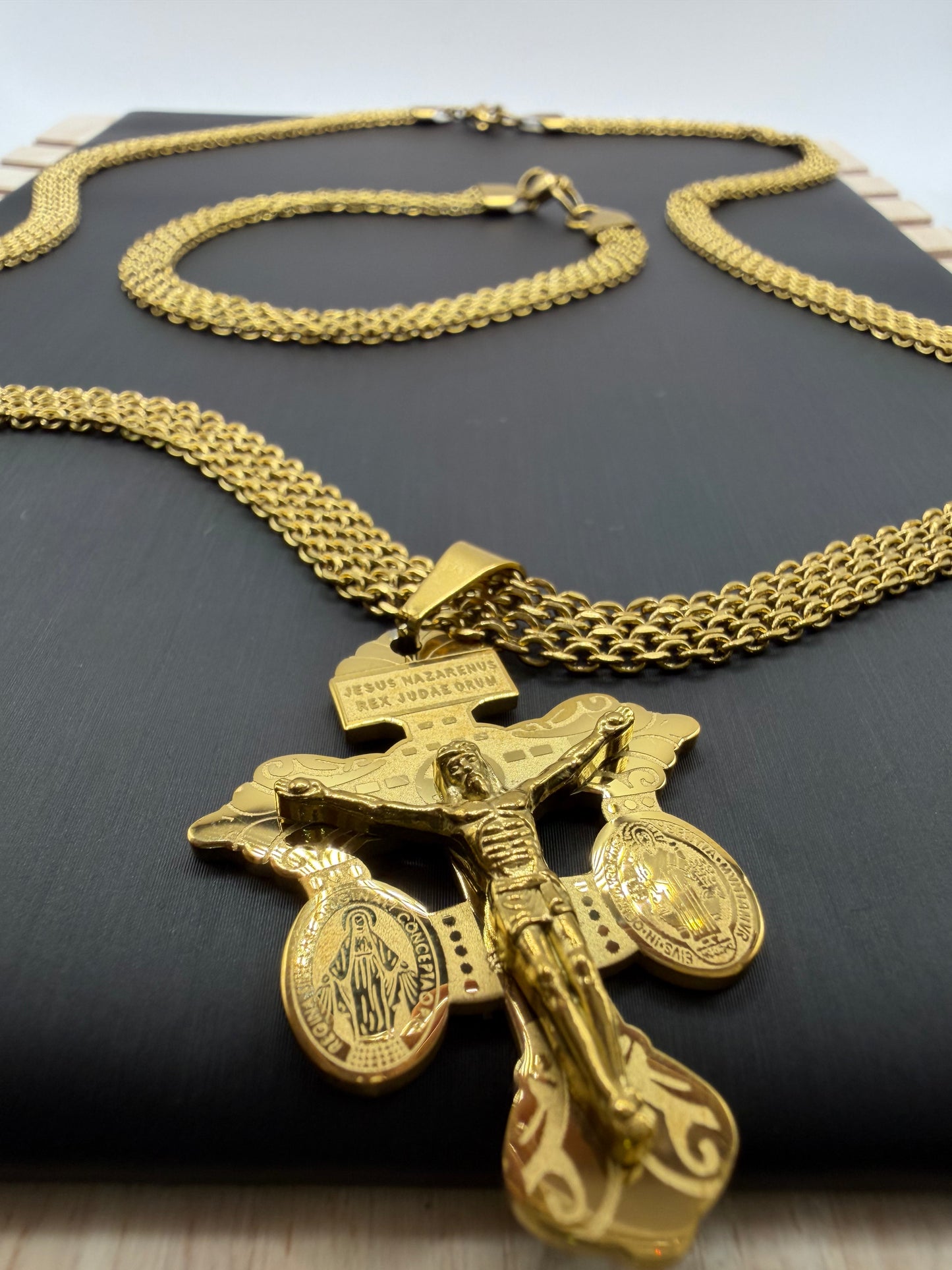 Cadena y Pulsera Tejido Chino + Cruz del Perdón