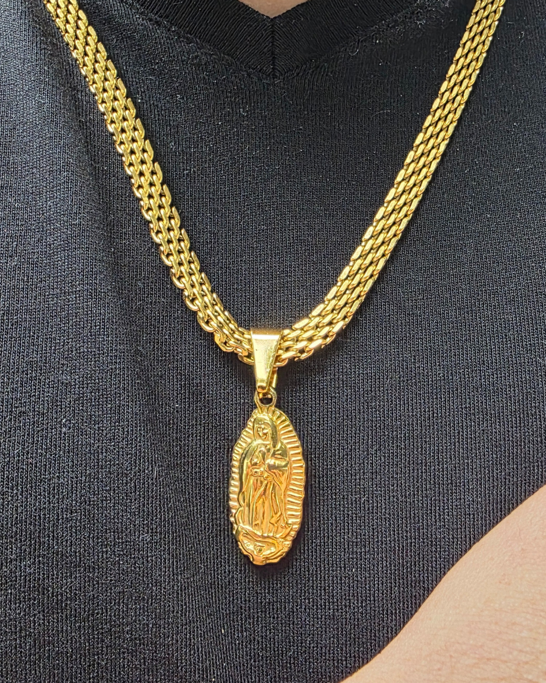 Cadena Chinesco con Virgen de Guadalupe🌹 ✝️