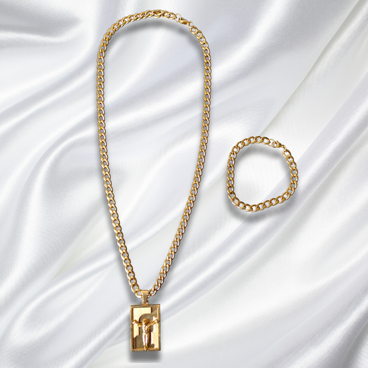 Cadena cubana + pulsera + Placa Cristo