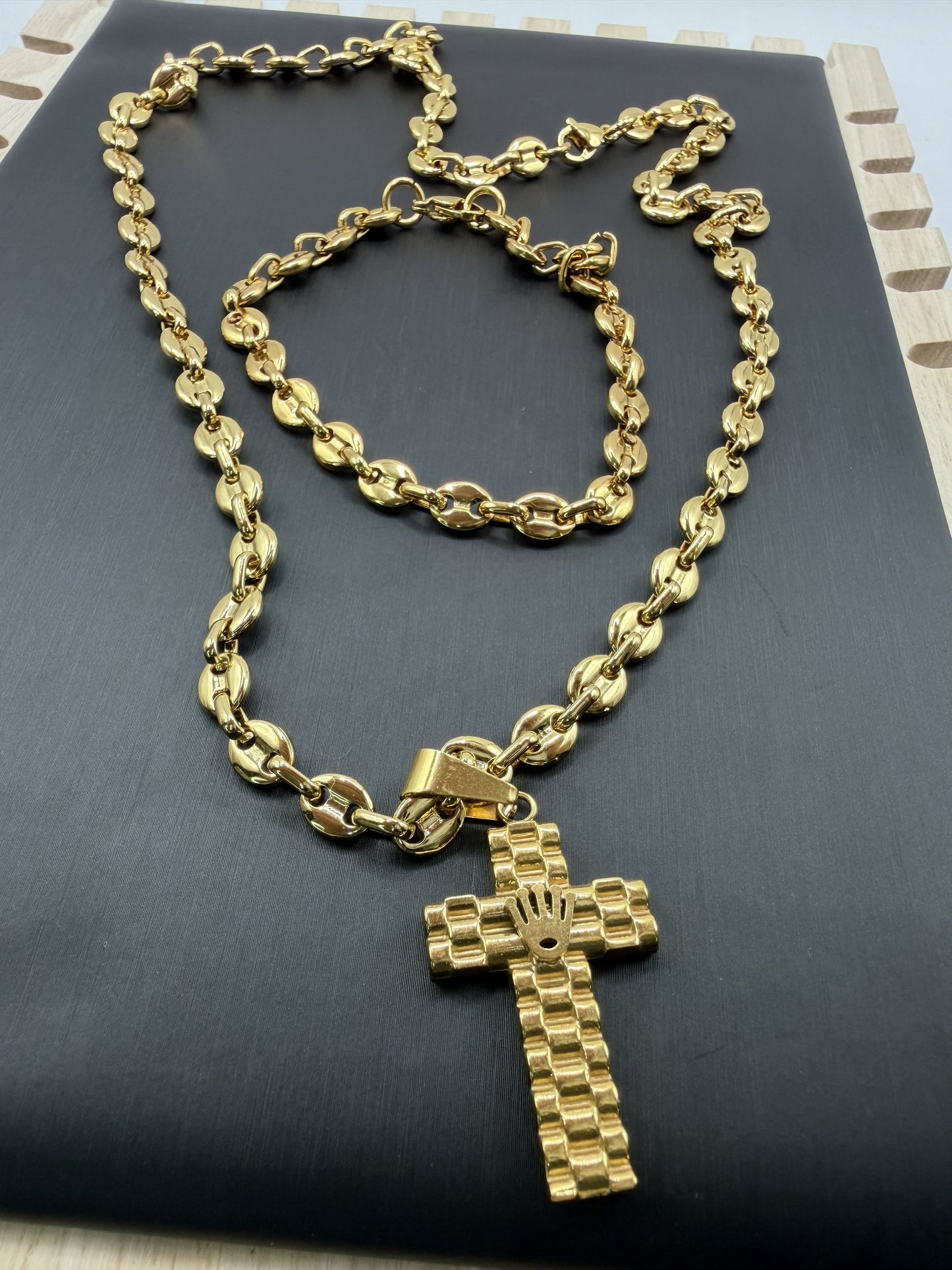 Cadena y Pulsera Gucci + Cristo Rolex